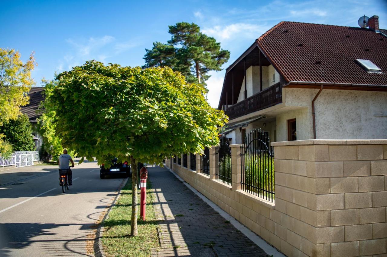 Zsolnay Apartman Siófok Extérieur photo